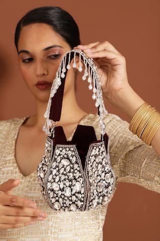 Jhalak Stone Embellished Potli Bag With Handle 