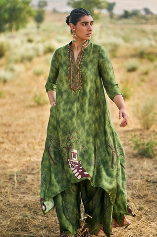 PUNIT BALANA Ranthambore Print Asymmetric Kurta Set