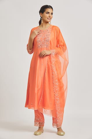 Asaga Floral Embroidered A-Line Kurta Set 