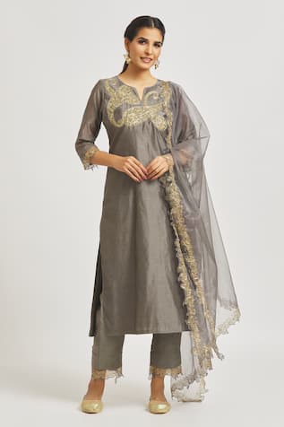 Asaga Paisley Embroidered Straight Kurta Set 