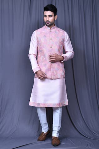 Spherical Embroidered Jacquard Bundi 