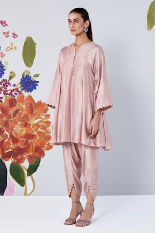 Ridhi Mehra Arbor Solid Silk Kurta & Tulip Pant Set 