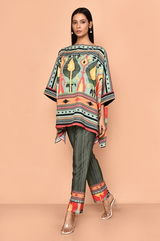 Naintara Bajaj Abstract Pattern Kaftan & Pant Set