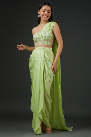 Buy Green Blouse Net Embroidered Sequin Vera Embellished Skirt Set For  Women by Sana Barreja Online at Aza Fashions.