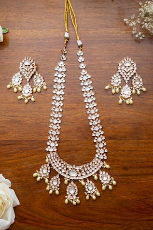 Polki Embellished Pendant Necklace Set 
