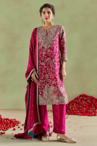 Mrunalini Rao Liba Silk Zardozi Embroidered Kurta Set 