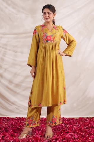 Label Niti Bothra Bahaar Printed Silk Kurta With Palazzo 
