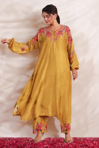 Label Niti Bothra Bahaar High-Low Printed Kurta With Palazzo 