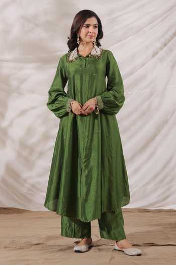 Label Niti Bothra Pankh Embroidered Asymmetric Anarkali & Palazzo Set 