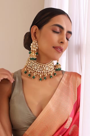 Swabhimann Kundan Embellished Choker Necklace Set 