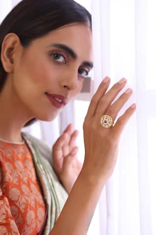 Swabhimann Kundan Embellished Circular Ring 