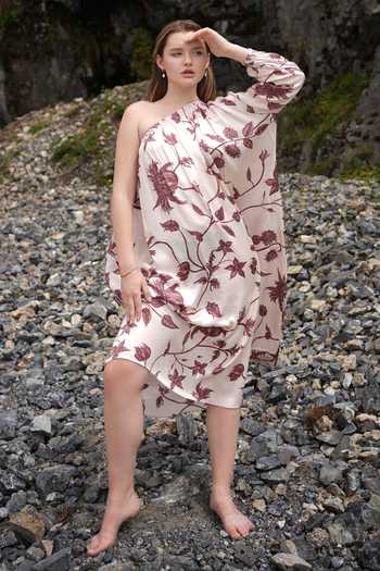 RAAS LIFE Maya Floral Print One-Shouler Dress 