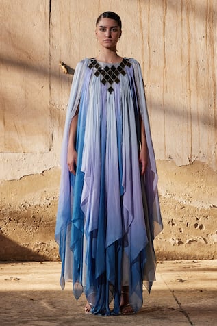 AKHL Gradient Dyed Panelled Kaftan 