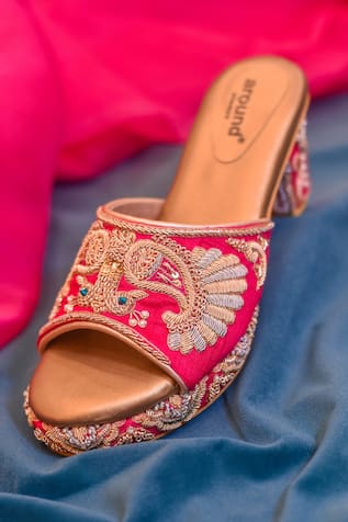 Raina Zardozi Embroidered Sandals 