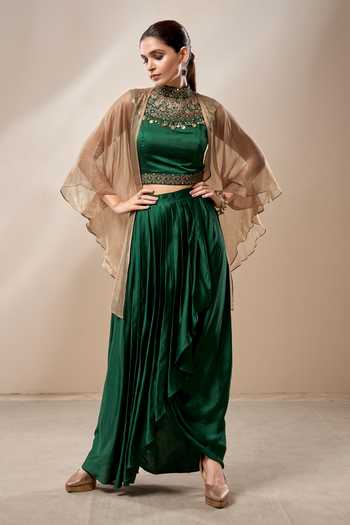 Aditi Somani Pleated Dhoti Skirt Set With Cape 