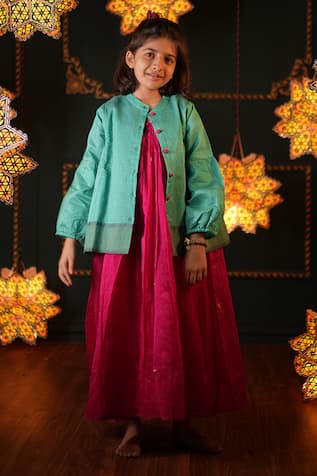 Stripe Pattern Puffed Sleeves Top 