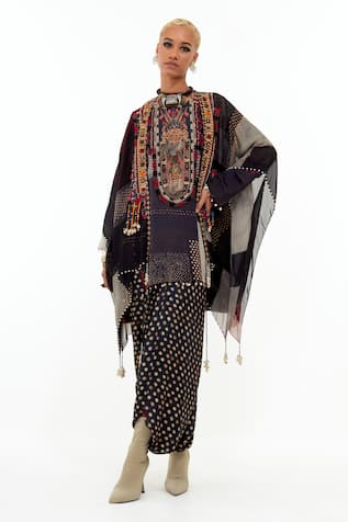 Aseem Kapoor Veni Dori Embroidered Collar Jacket 