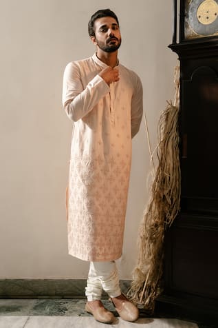 Ankita Lath Tanveer Embroidered Kurta 