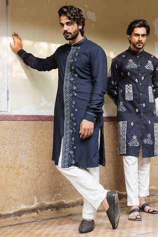 Ankita Lath Kabira Embroidered Kurta 