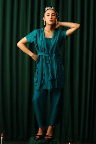 Vanshika Agarwal Label Green Ruffled Blazer & Pant Set 