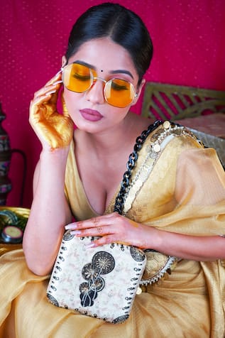 Phool Raat Floral Box Clutch 