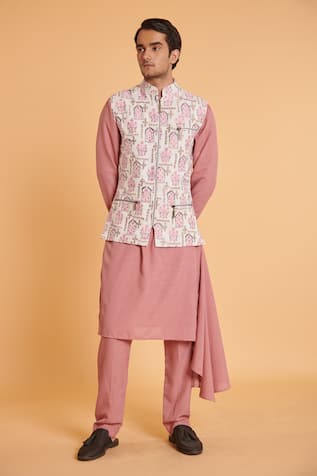 Thread Embroidered Bundi & Kurta Set 