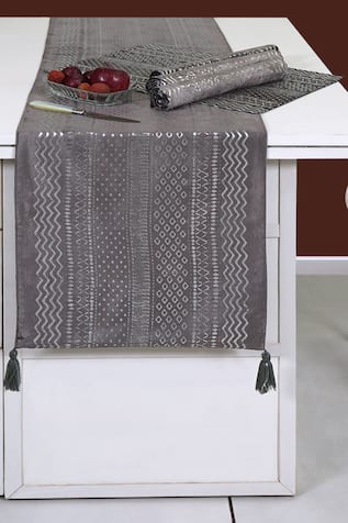 Tribal Foil Print Table Runner & Table Mat Set 