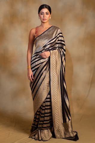 Priyanka Raajiv Chaitra Floral Pattern Saree With Unstitched Blouse 