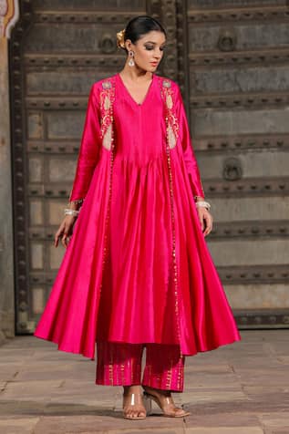 Label Niti Bothra Applique Embroidered Banarasi Jacket Anarkali Set 