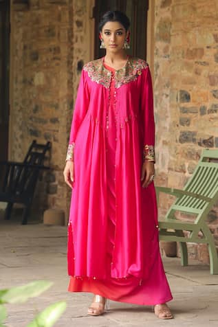 Label Niti Bothra Zardozi Paisley Embroidered Jacket With Ombre Dress 