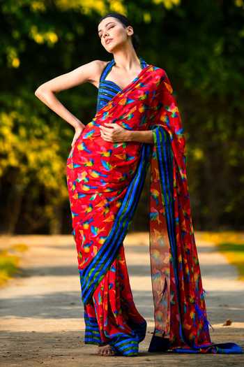 Thetaa Abstract Bird Print Saree With Blouse 