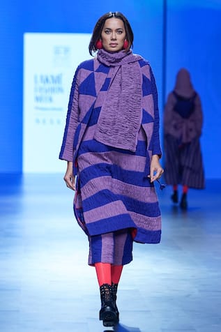 Pleated Ruched Scarf 