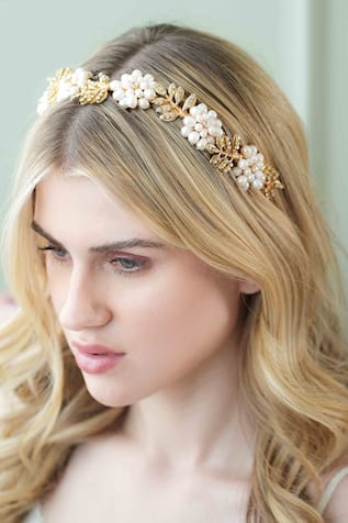 Floristaa by mahek Belle Floral Pearl Embellished Hairband 