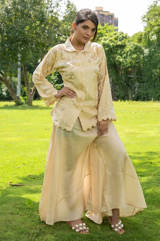 Label Lila Buttercup Bloom Embellished Kurta With Flared Pant 