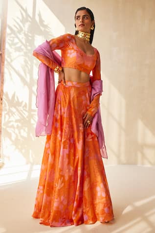 Ankita Dharman Warm Haze Floral Pattern Lehenga Set 