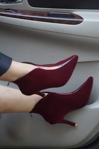 Valentina Solid Boots 
