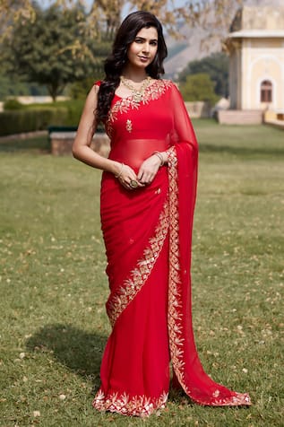 Geroo Jaipur Aari & Gota Work Saree With Unstitched Blouse Piece 