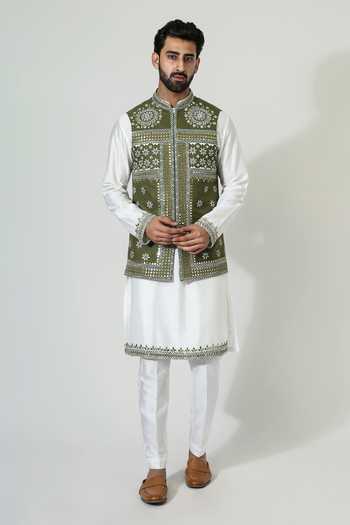 Chatenya Mittal Floral Embroidered Kurta & Nehru Jacket Set 