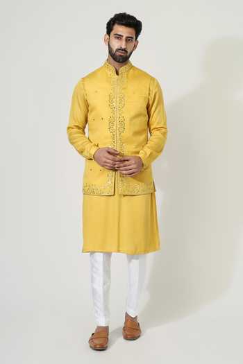 Chatenya Mittal Mirror Embroidered Yellow Bundi & Kurta Set 