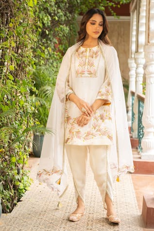 Ajiesh Oberoi Nazakat Foliage Embroidered Kurta Dhoti Pant Set 