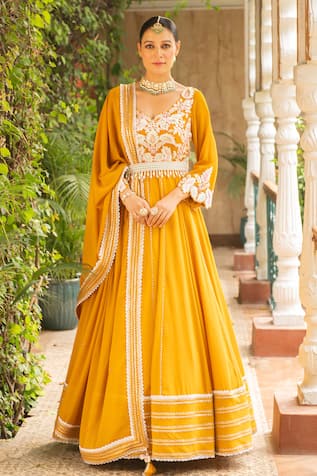 Ajiesh Oberoi Hasrat Embroidered Anarkali Set 