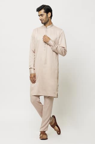 Samyukta Singhania Thread Work Placket Straight Kurta 