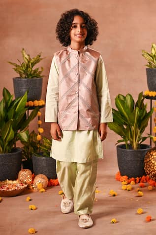 Embroidered Kurta Set with Nehru Jacket 