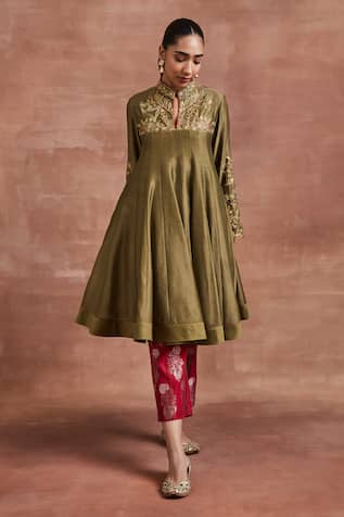 Sue Mue Palash Embroidered Yoke Anarkali & Pant Set 