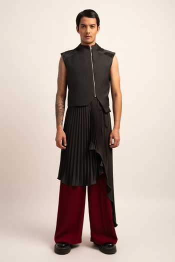 Siddhant Agrawal Seraphic Symphony Sleeveless Crystal Embellished Jacket 