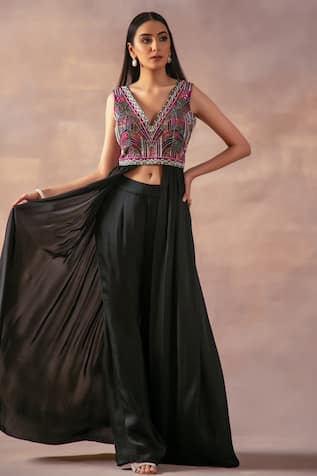 Laxmishriali Embroidered Crop Top & Pant Set 