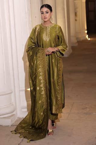 Safaa Raha Amaryllis Garden Woven Kurta Pant Set 