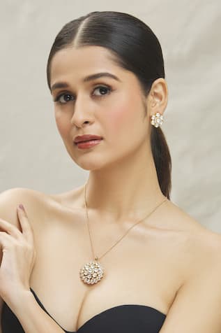 Floral Kundan Pendant Necklace Set 