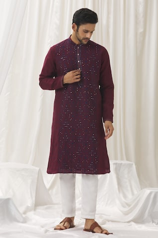 Alaya Advani Flower Embroidered Kurta With Pant 