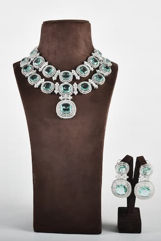 Royal Queen Zircon Studded Necklace Set 